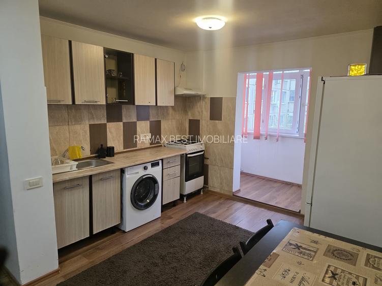 Piata Rahova, chiar pe strada Croitoru Vasile, intersectie Calea Rahova - 11