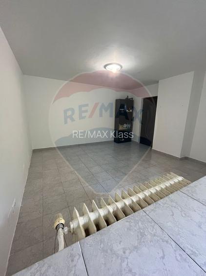 SPATIU COMERCIAL, PARTER - 4