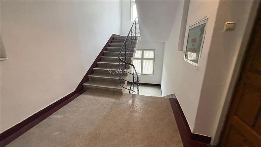 Apartament pretabil birouri, cabinete - 13