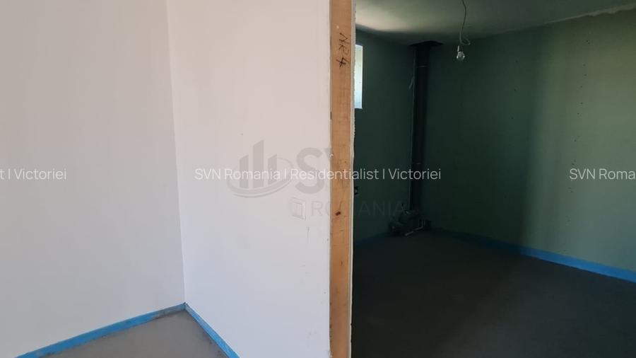 REV2003746 Vila Snagov la lac cu ponton de vanzare - 13