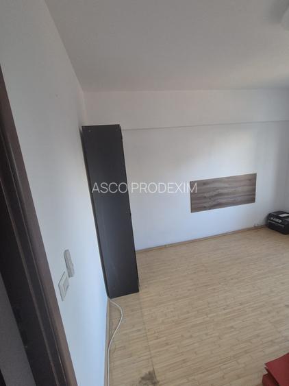 Apartament 3 camere inchirere Iuliu Maniu, Lujerului pretabil birouri / locuinta - 9