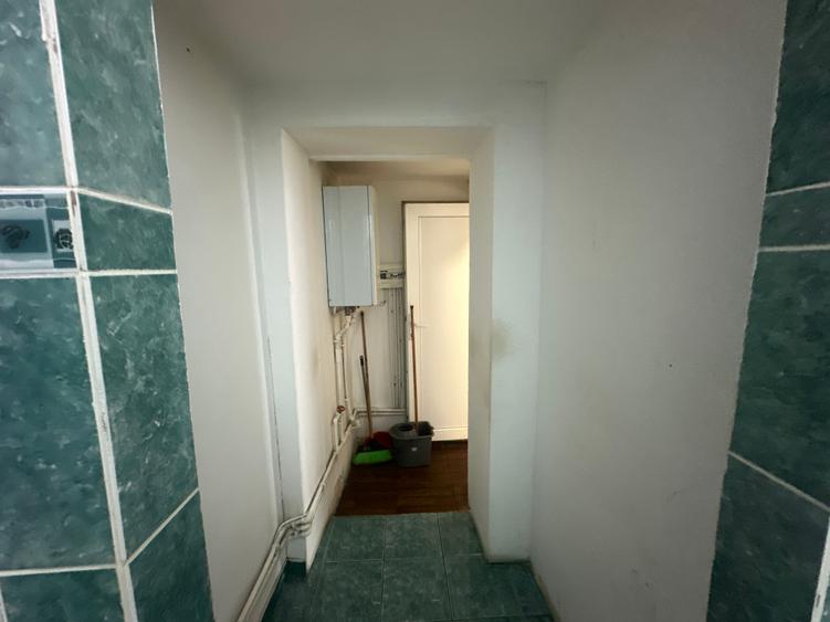 Apartament în vilă istorică, 7 camere, Filibiliu–Romulus