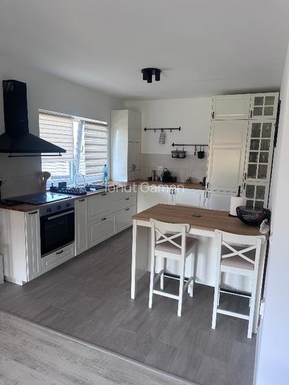 Casă individuală complet mobilată în Crevedia, lângă lac - 3