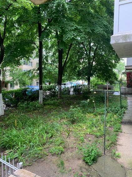 Tomis Nord-Dobr.Eugeniu-Apart.2 cam cf.2 et4/4 gaz liber preț 67.000 euro - 9