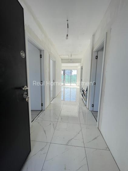 Casa parter 4 camere - La intrare in Com.Berceni - 9