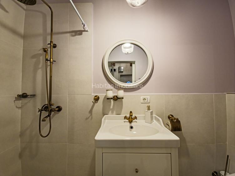 Casa 2 apartamente, ultrafinisate,mobilate la cheie, Horea zona Urania - 11