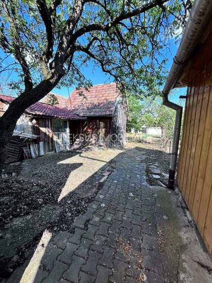 Casa de vanzare cu 3 camere, zona Schit - 9