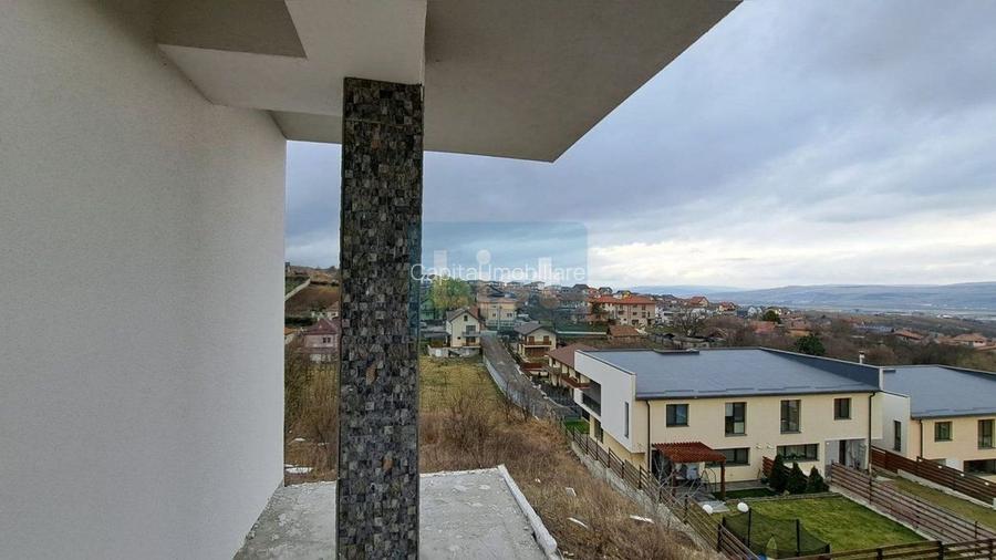 Vila superba, 5 cam, D+P+E, garaj, panorama frumoasa! - 4