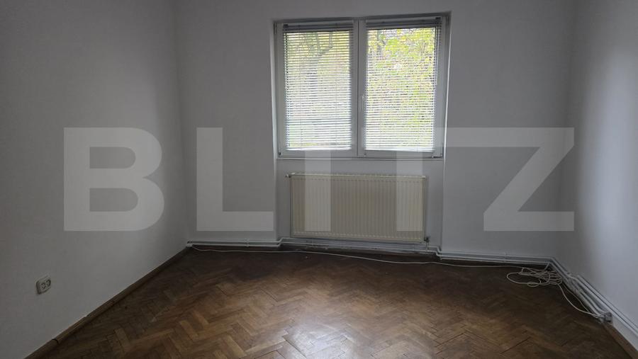 Apartament 3 camere, 62 mp, zona Careiului