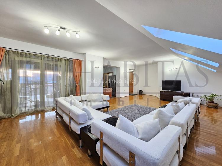 Casa cu 8 camere, dispusa pe doua nivele, Parcul Central - 4