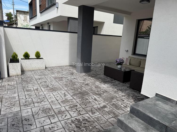CASA DUPLEX MOBILATA SI UTILATA ZONA CENTRALA STR. PALTINIS NR 52 - 22