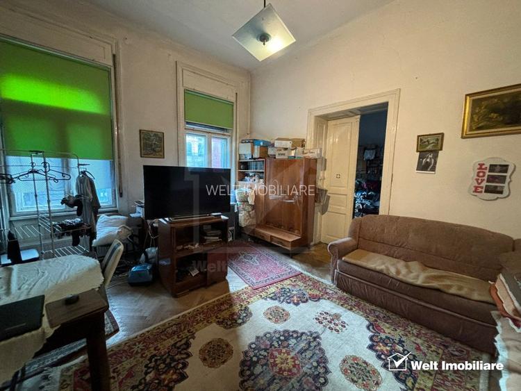 Oportunitate de investitie! Apartament ultracentral, la casa, cu 2 camere! - 2