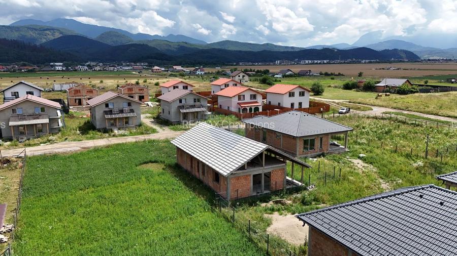 Comision 0! Casă la Roșu + Teren 500 mp – Cristian - Autorizată 2024 - 3