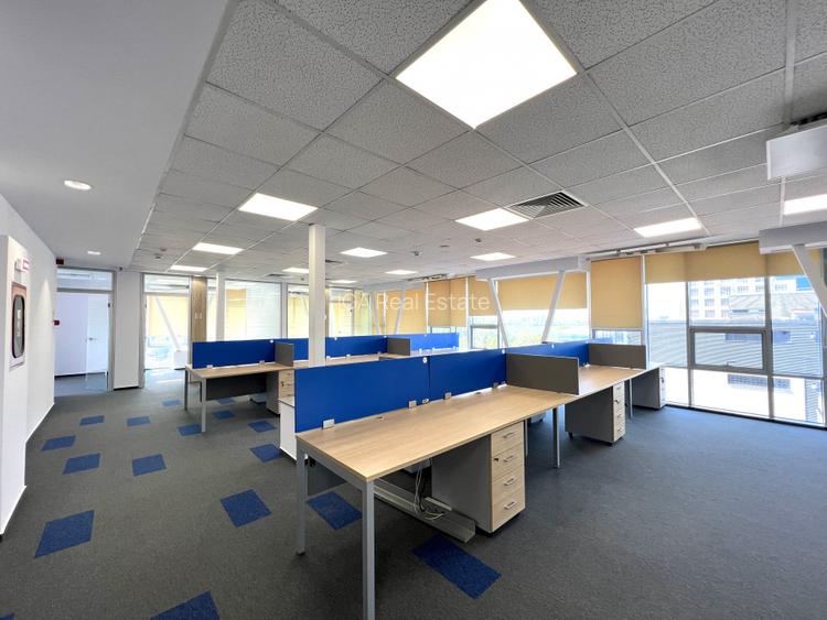 Spatii  de birouri Luminos / 190-350 mp / in cladire noua cu paza  - 4
