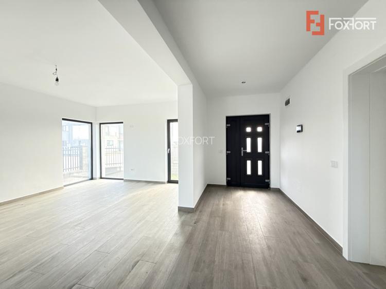 Casa individuala cu 4 camere, situata la drum asfaltat in Sacalaz - 5