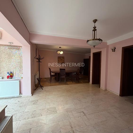 vila P+M - 5 camere - 140mp - aproape de Piata Unirii - 5