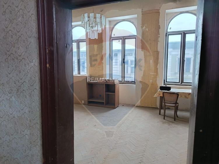 Apartament 3 camere zonă ULTRACENTRALĂ - 2