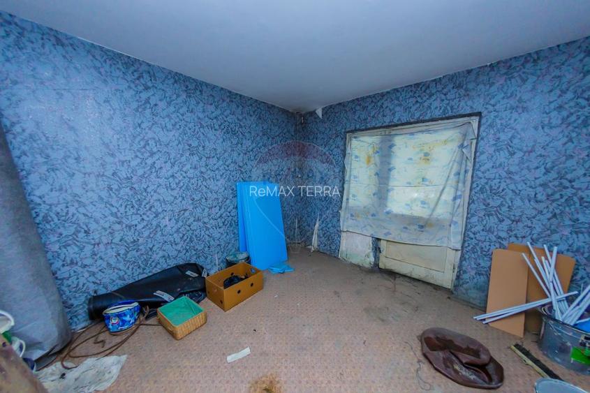Spațiu comercial cu apartament la pachet, de vanzare Bulevardul Traian - 10
