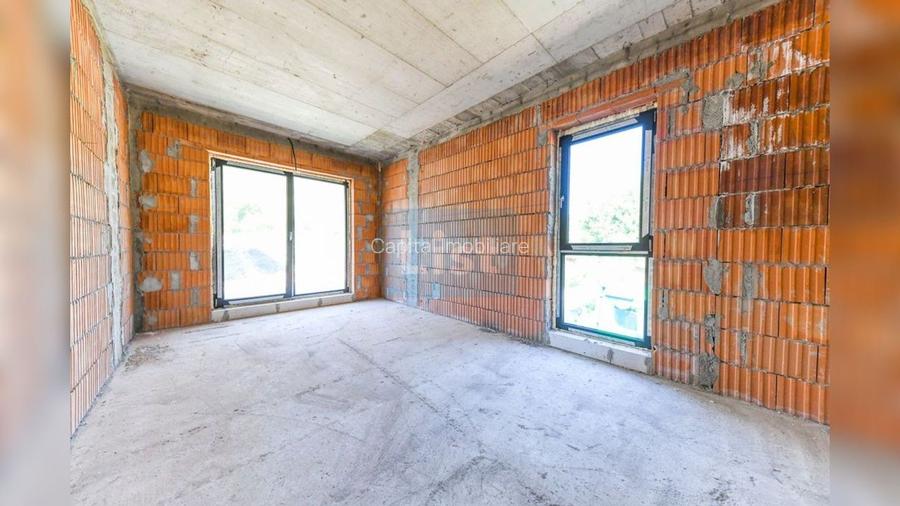 Casa Individuala | Roata Faget | Vitraje ample - 16