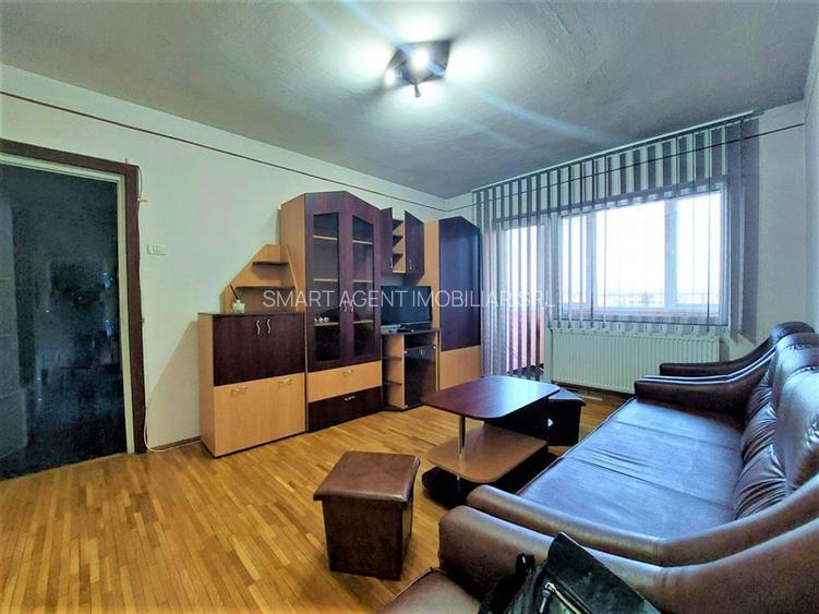 Apartament 3 camere. Zona  Podgoria. - 2