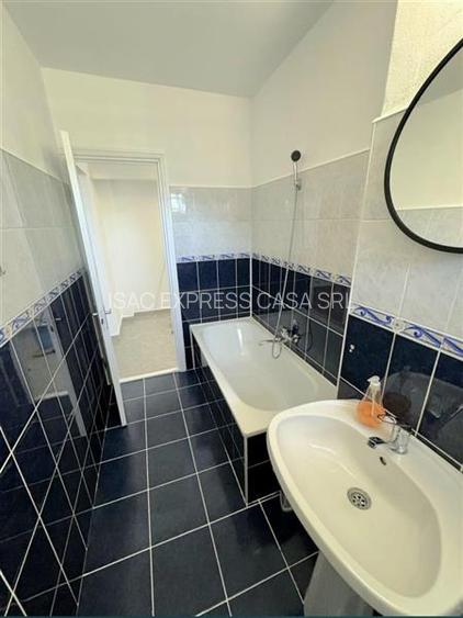 Apartament 2 camere de vanzare - Bld. Primaverii, zona Podu Ros 99.000 euro (neg - 4