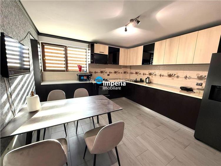 Vila 4 cam. 650 teren, regie proprie, garaj, beci, vedere lac Iezareni - 14