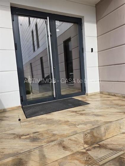 STUDIO MAMAIA NORD, HANUL CU PESTE - 2