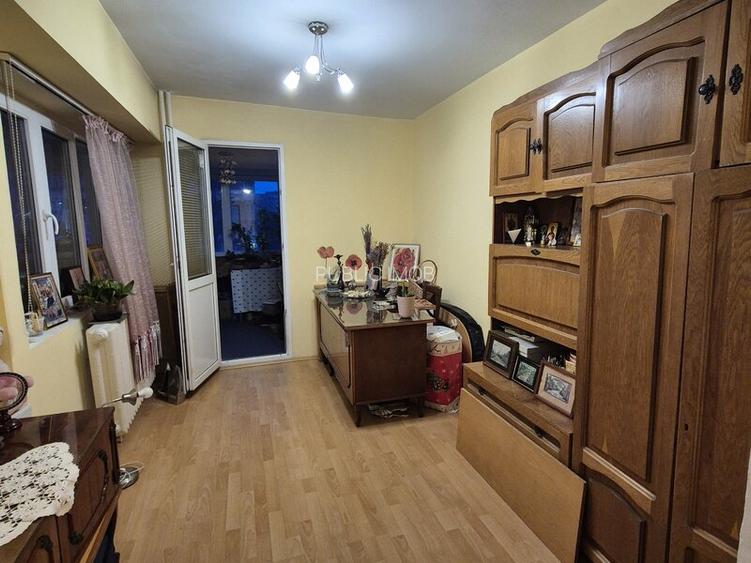 Militari Gorjului stradal Bd. Iuliu Maniu - 12