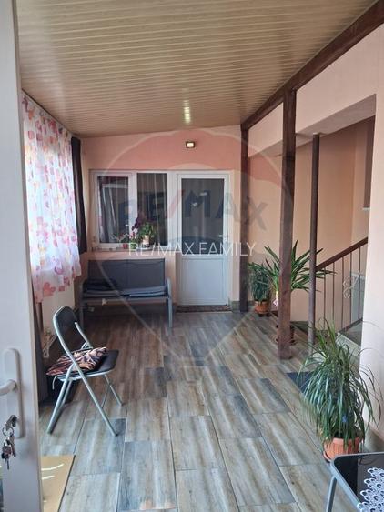 Casă spațioasă de vânzare în zona metropolitană, Fughiu - 8