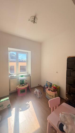 Apartament 3 camere la vilă, parter, zona Parcul Regina Maria!
