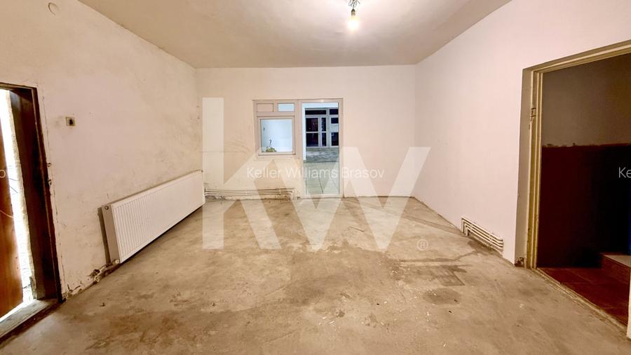 Spatiu Depozitare - 2 camere + grup sanitar - 5