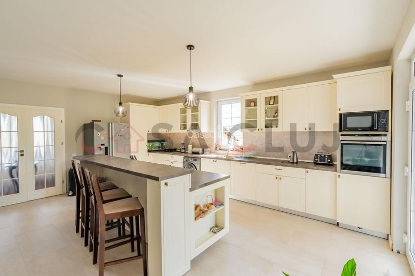 Casă invididuală de vânzare, 250mp utili, 2000mp teren, Campenești! - 13