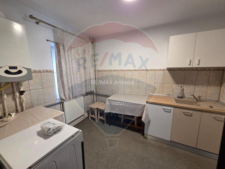 Apartament 4 camere + centrala proprie: str Baltagului - 13 septembrie - 13