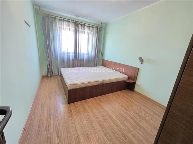 Apartament 2 camere decomandat, zona Gara, Strapungere Silvestru (etaj intermedi - 2