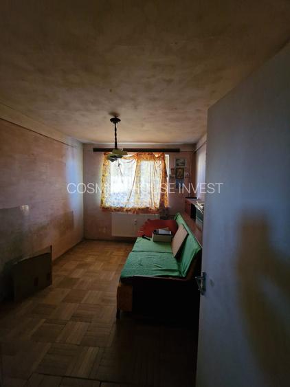 Vest, se vinde apartament semidecomandat trei camere ,pret 52000 euro negociabil - 8