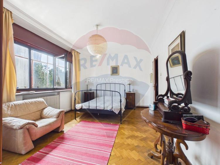 Apartament cu 4 camere și 3 bai, 130 mp, zona ultracentrală Victoriei - 24