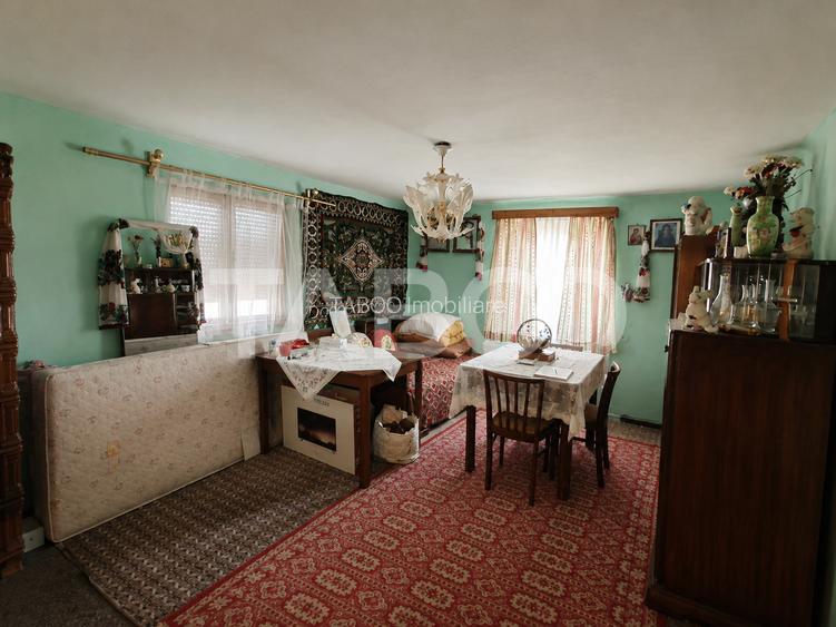 Casa individuala de vanzare Str Cimitirului nr 16 Selimbar- 250 teren - 4