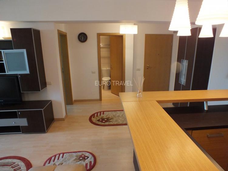 apartament 3 camere ,  St. Vlas (Piano Bar), pt. lunile de vara 1500 euro/luna - 21