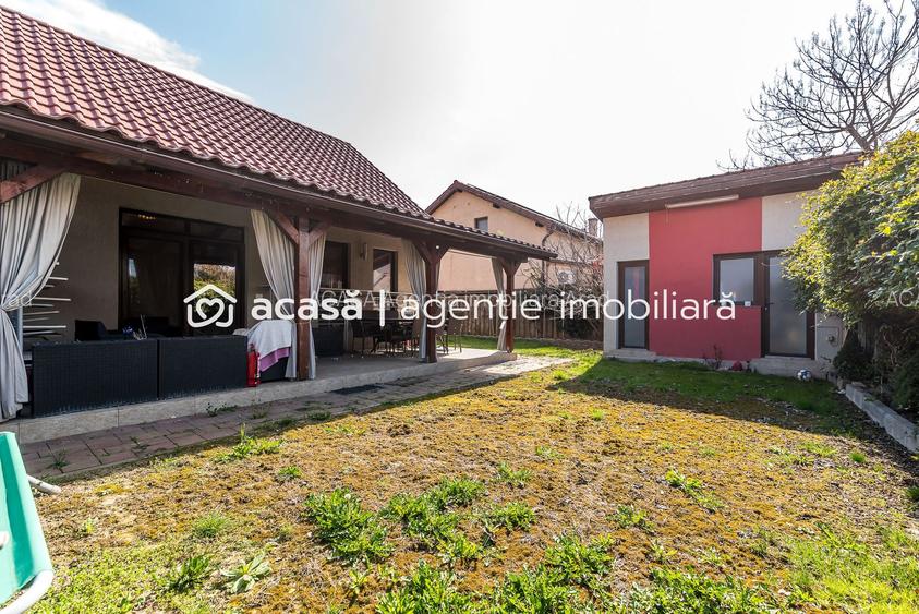 Casă 2 dormitoare în Westfield | 387 mp teren | P+M | curte + anexe - 16