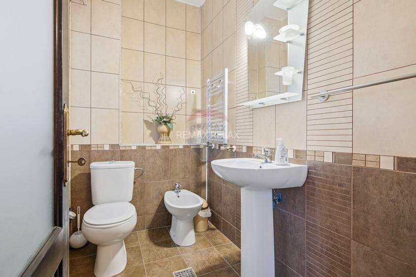 PENTHOUSE ULTRACENTRAL CU PRIVELISTE PANORAMICĂ | 3 CAMERE - 8