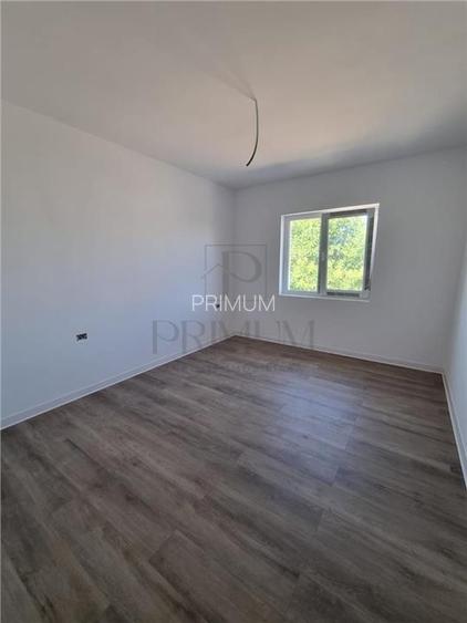 Utvin- toate utilitatile- 4 camere - 5