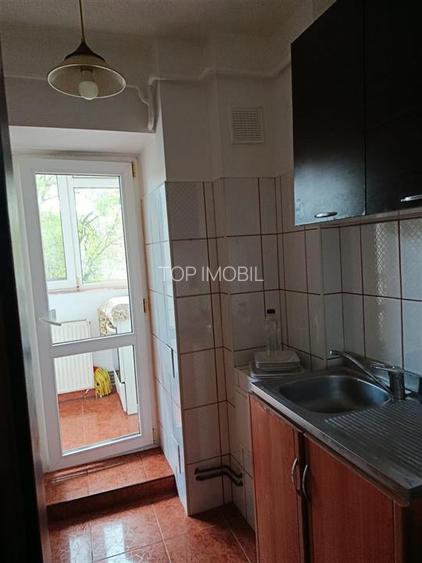 Etaj 1 - LIDL Octav Bancila, 1 camere decomandat 45mp - 10