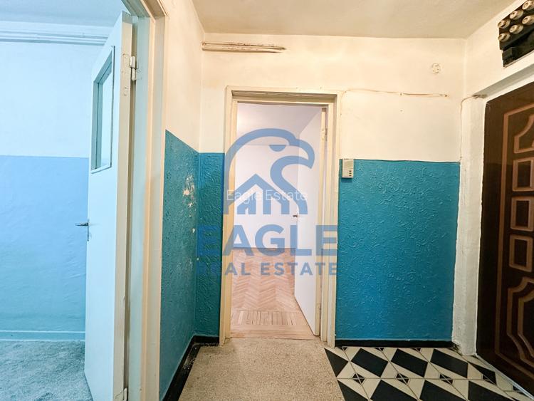 Tomis Nord - 2 Camere decomandat cu balcon pregatit de renovare - 8