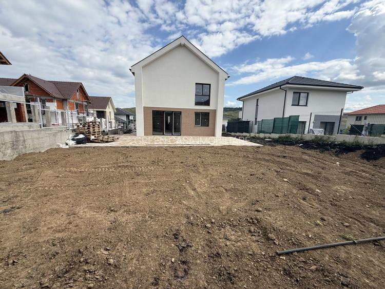 Casă individuală de vânzare în Chinteni - 3