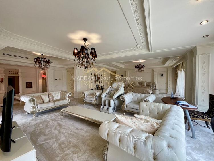 Impressive Villa *1500 SQM usable* 2613 SQM land / Open to the lake - 28