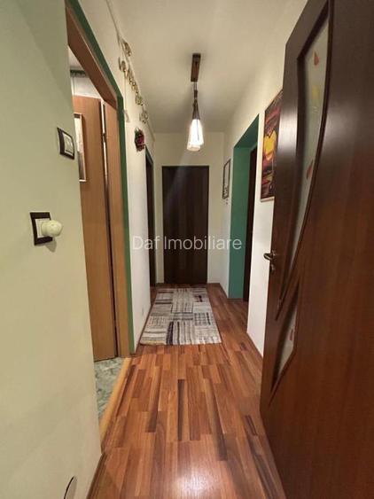 650euro- Dristor- Parklake- 3camere primitor- 70mp- metrou aproape - 4
