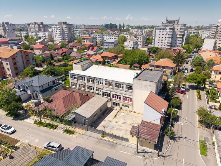 Spatiu comercial premium de inchiriat cu parcare si lift/Constanta - 4