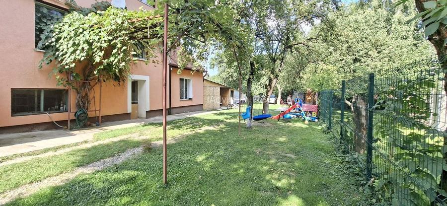 Casă deosebită cu garsonieră separată – Vulcan - 18