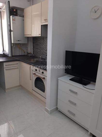 Chirie Campus - Garsonieră Bloc Nou - 270€ - 5