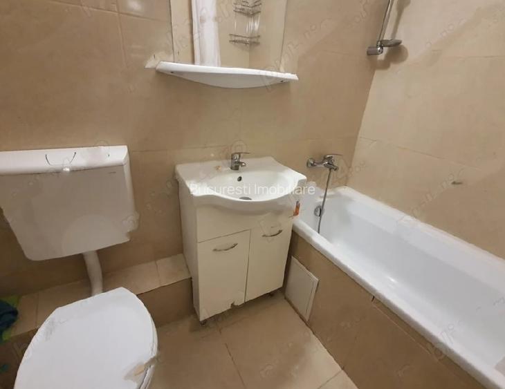 Garsoniera,Elev Stefanescu,Metrou,Mobilata Utilata Complet,Balcon,et.,7/10 - 5